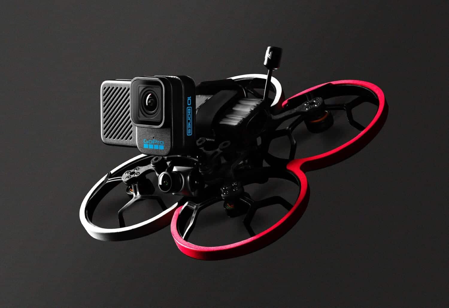 GoProがFPVドローン用の超軽量カメラ「Hero 10 Black Bones」をリリース（現在米国限定）