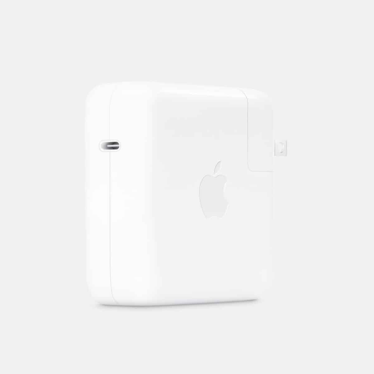 Apple WWDC22 67W dual USB C Power Adapter 220606
