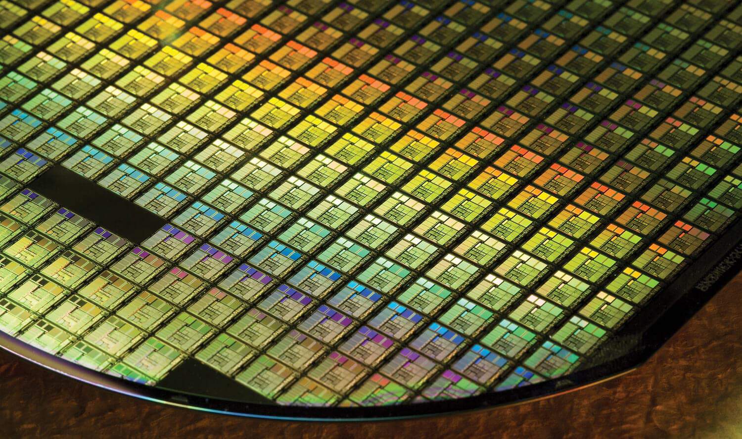 Intel、2024年にも2nmプロセスチップの量産を開始