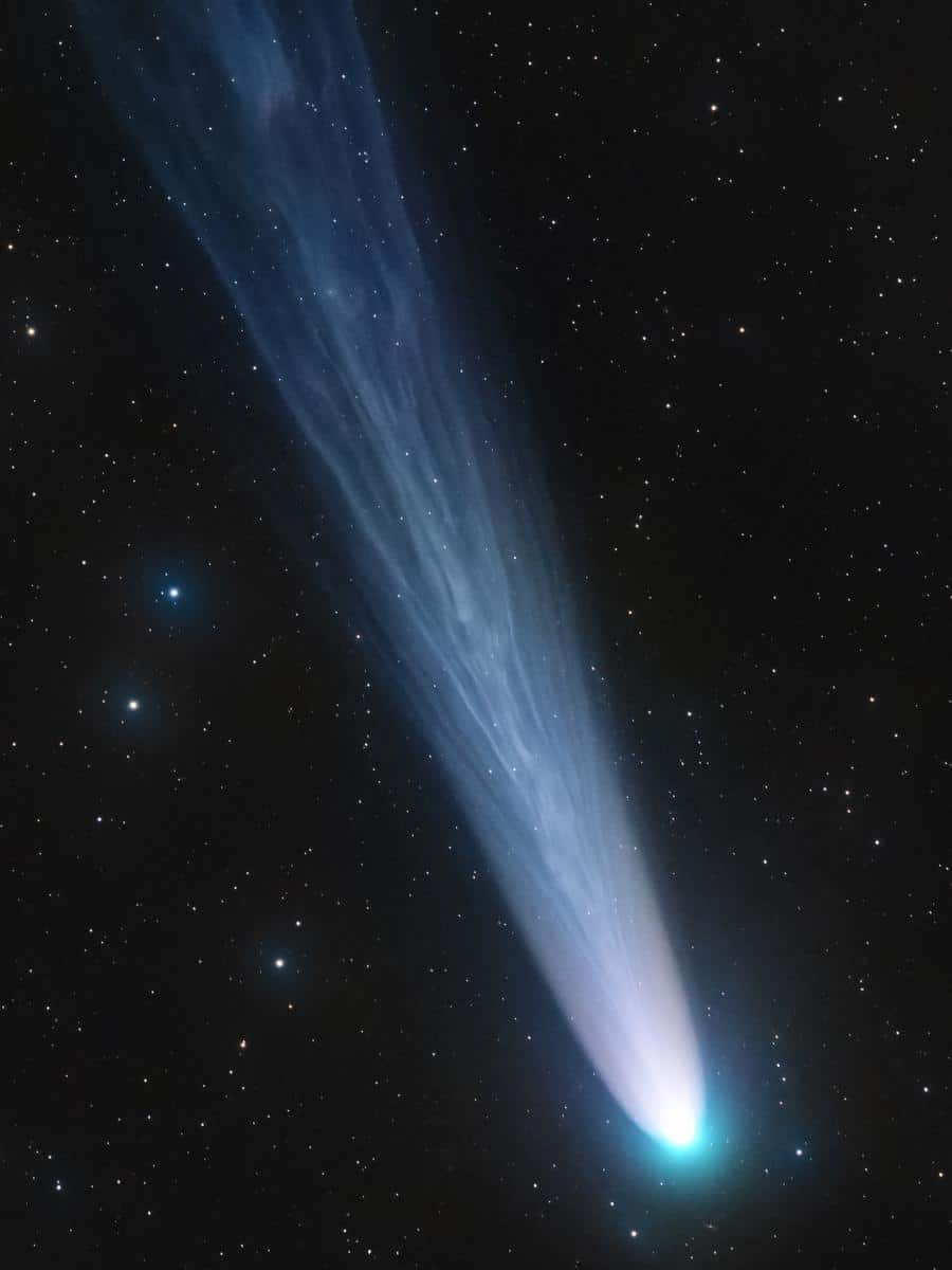 Comet C2021 A1 Leonard by Lionel Majzik Astronomy Photographer of the Year 2022 Planets Comets Asteroids