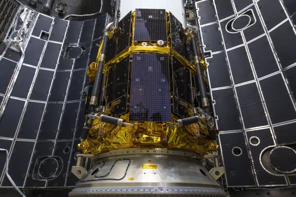 SpaceX、日本のispaceの着陸船とUAEの探査機を月へ打ち上げる