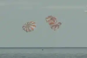orion capsule splashdown
