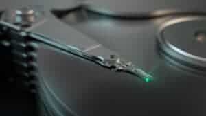 HAMR actuator and disks illustration 22