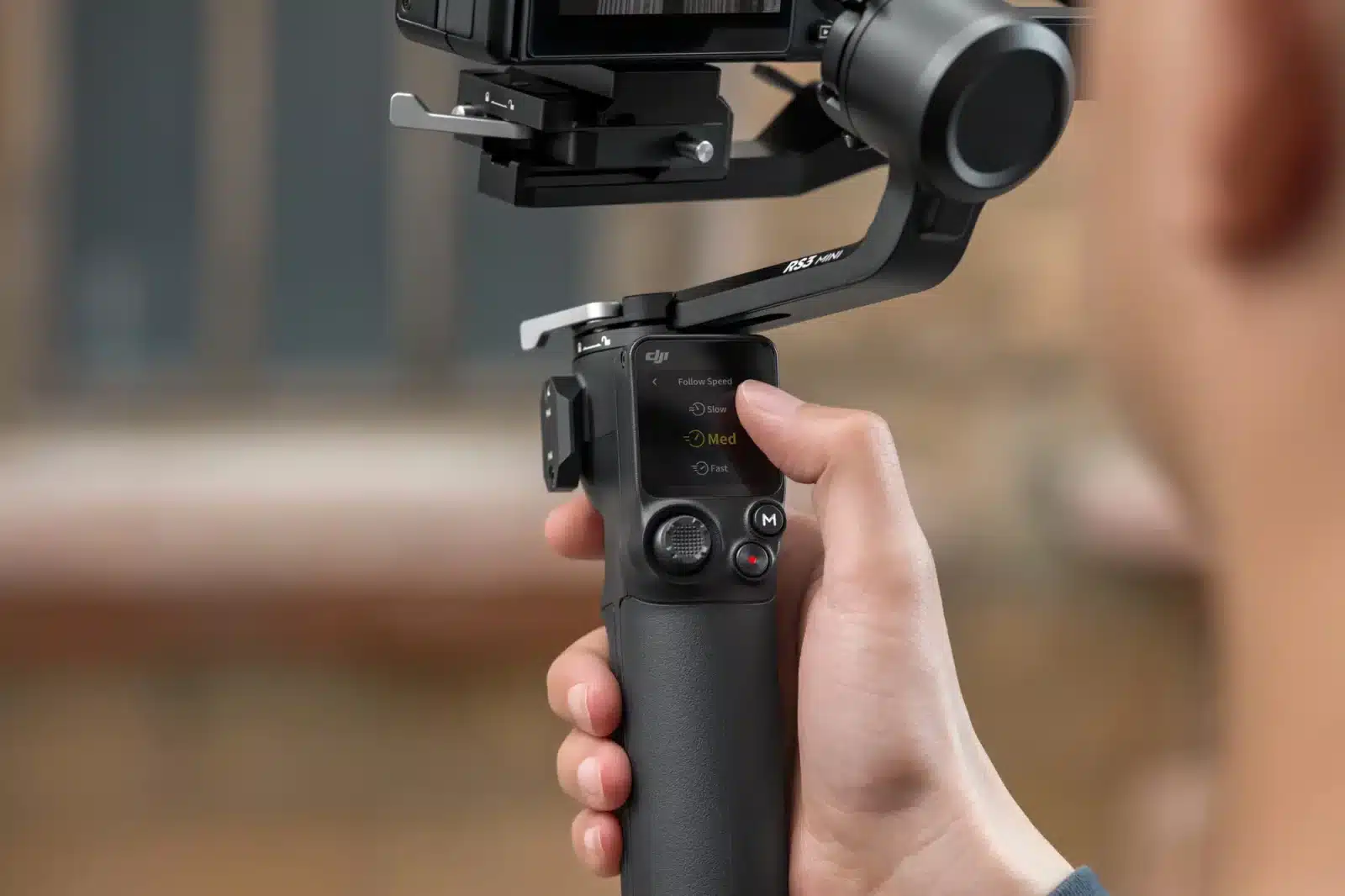 New DJI RS 3 Mini is the perfect travel gimbal for your mirrorless camera 0103.jpg