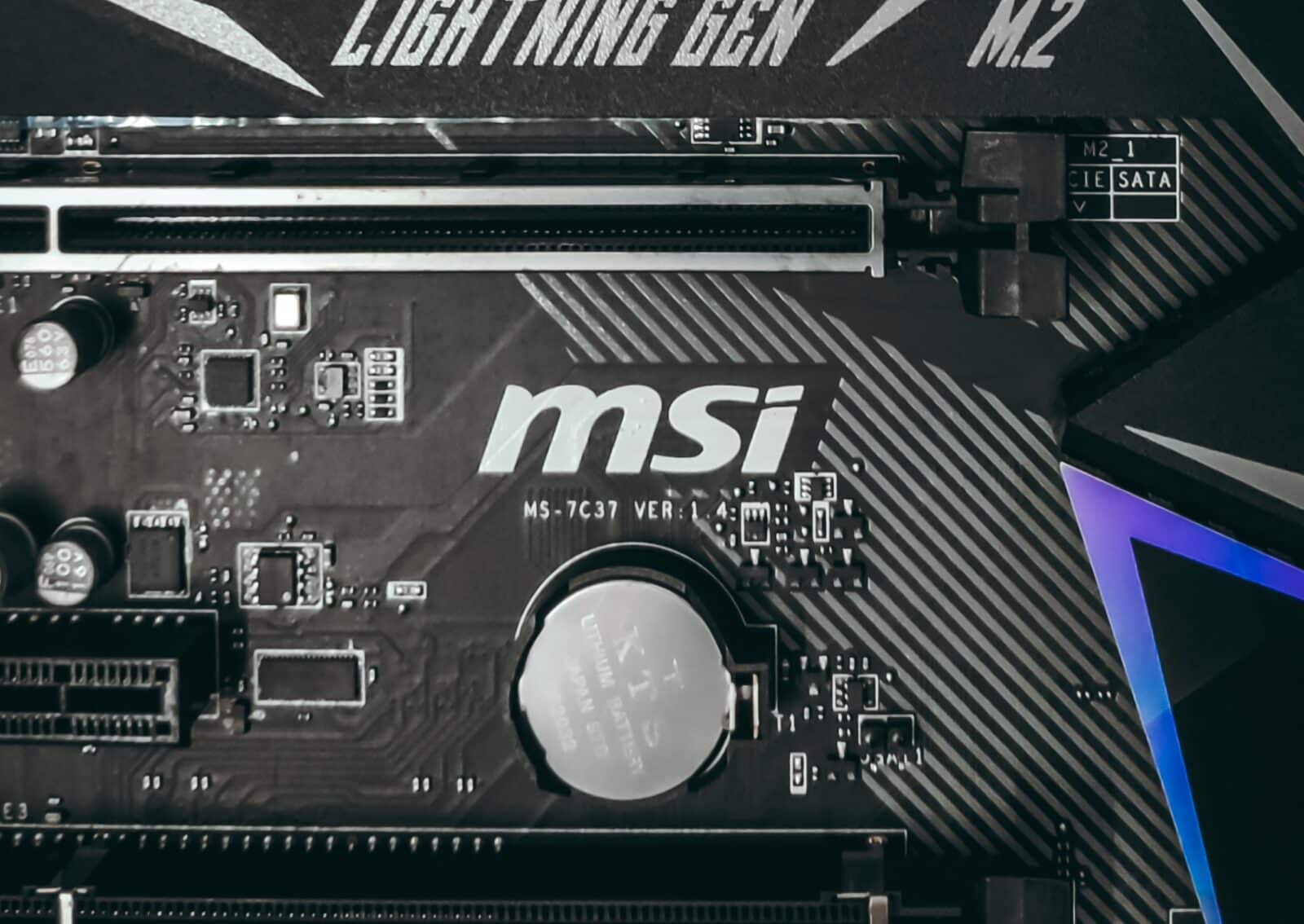 MSIがマザーボードのセキュアブートバグに対応する事を表明