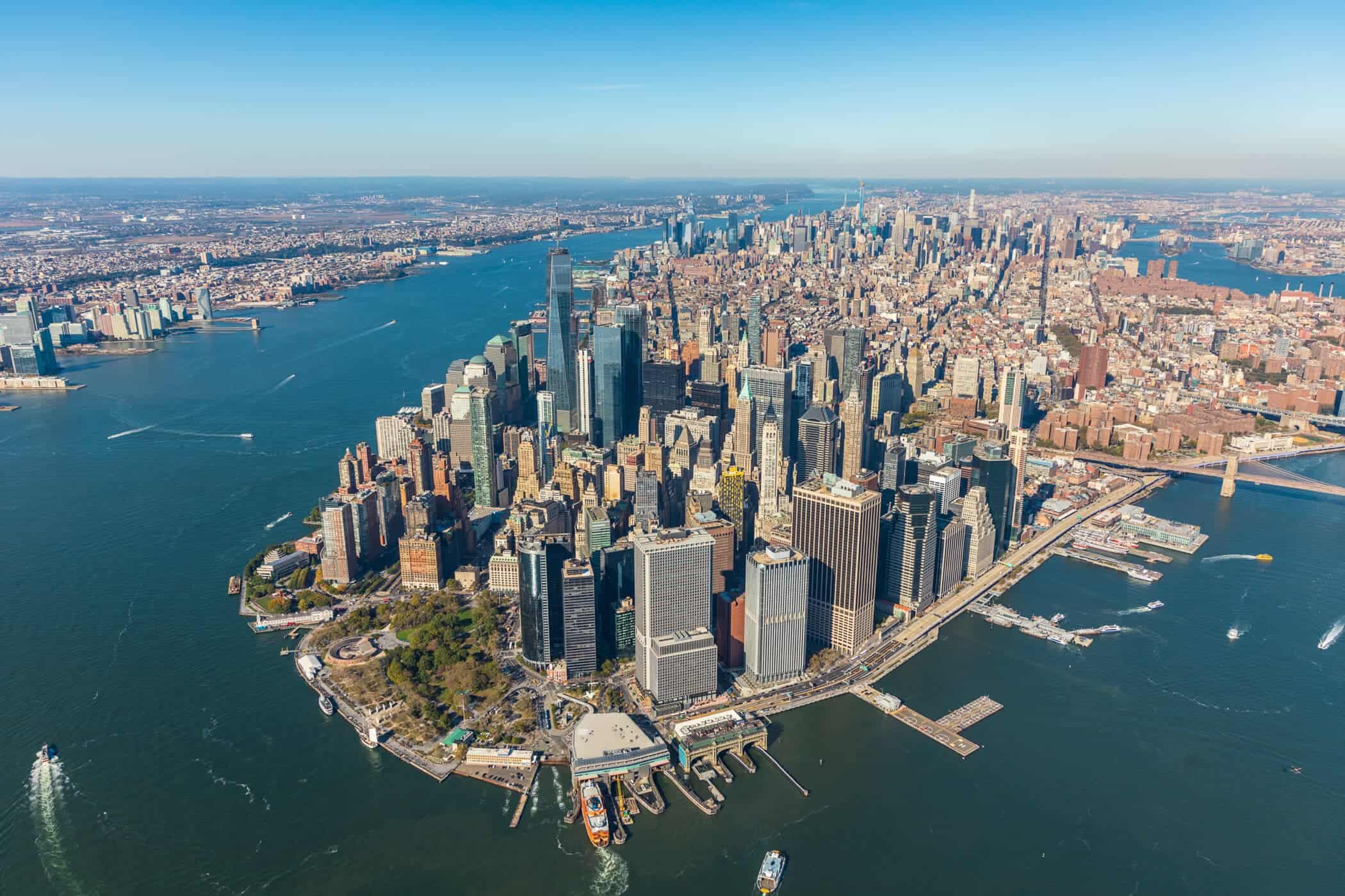 ニューヨーク市が高層ビル郡の重みで徐々に沈んでいることが研究から判明