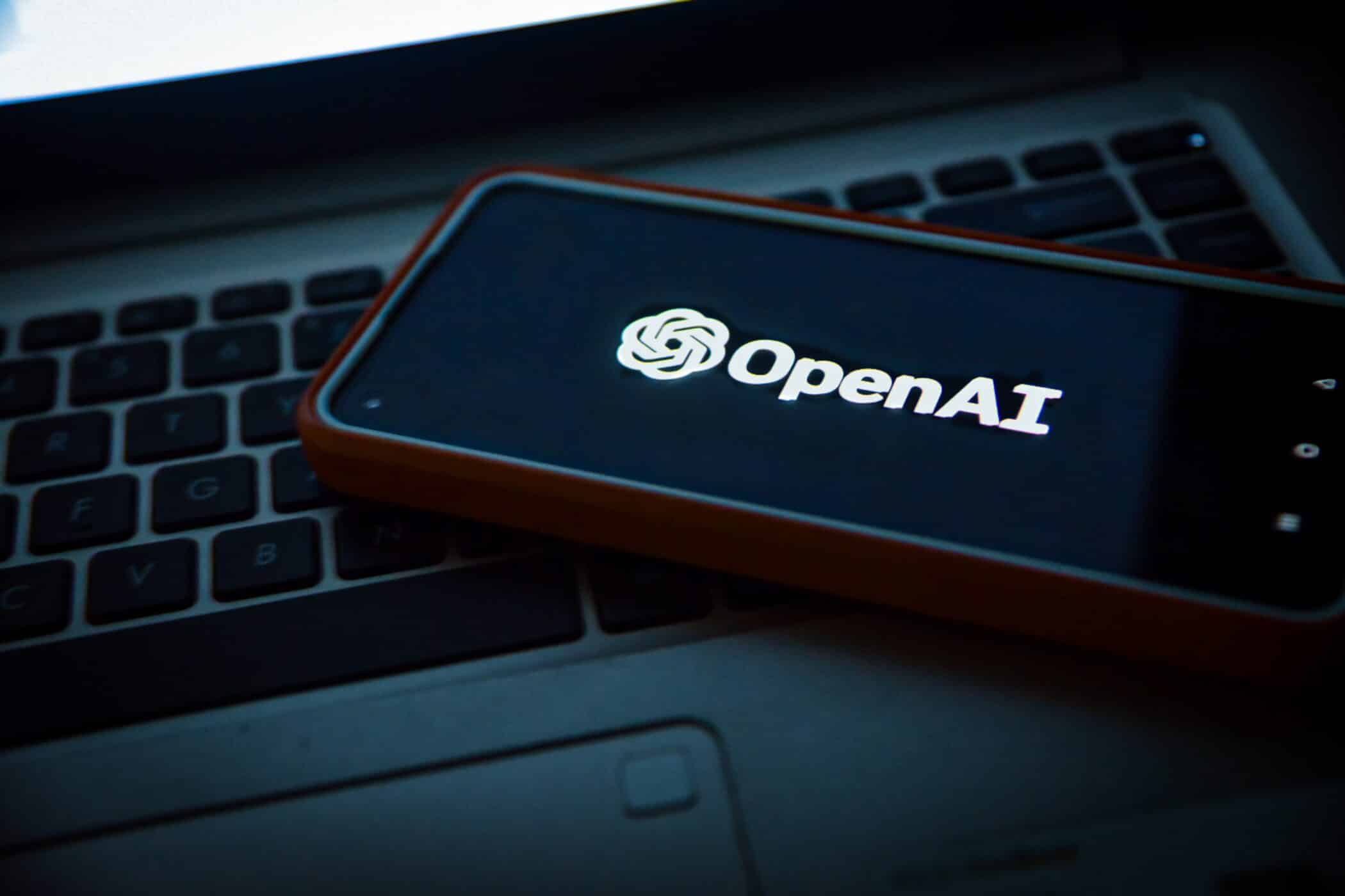 OpenAI、著作権素材を使わずにChatGPTのようなAIツールを作るのは「不可能」と指摘