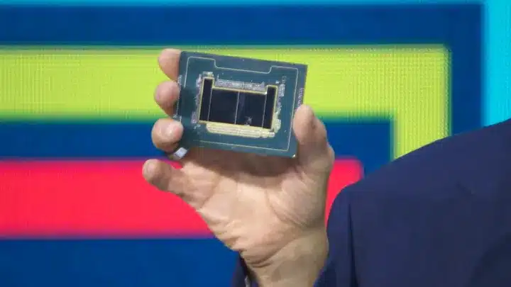 Intel CEO、NVIDIAのArm PCチップの影響は「かなり軽微」と発言